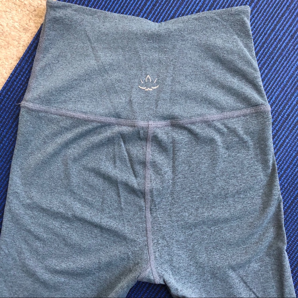 Beyond Yoga x Pure Barre Yoga Leggings - Picture 5 of 6